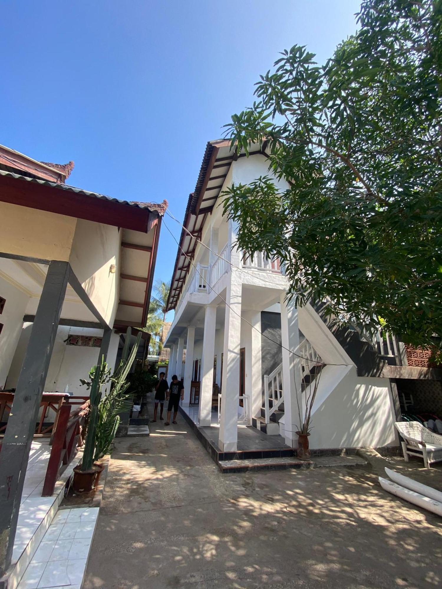 Bale Sunrise Hotel Gili Trawangan Kültér fotó
