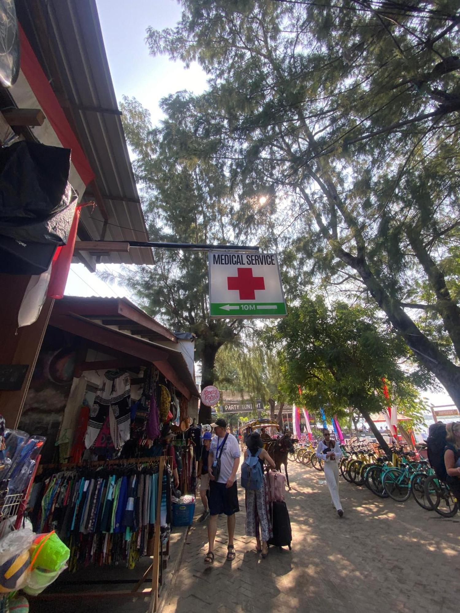 Bale Sunrise Hotel Gili Trawangan Kültér fotó